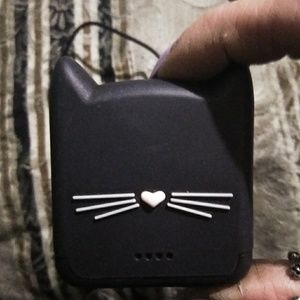 Kate Spade black kitty portable charger